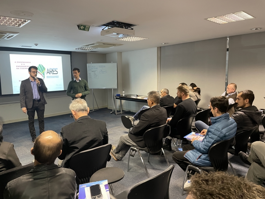 Evento em Porto Alegre destaca o papel vital da segurança no trabalho de elaboração de projetos em cozinhas industriais e residenciais Evento em Porto Alegre destaca o papel vital da segurança no trabalho de elaboração de projetos em cozinhas industriais e residenciais